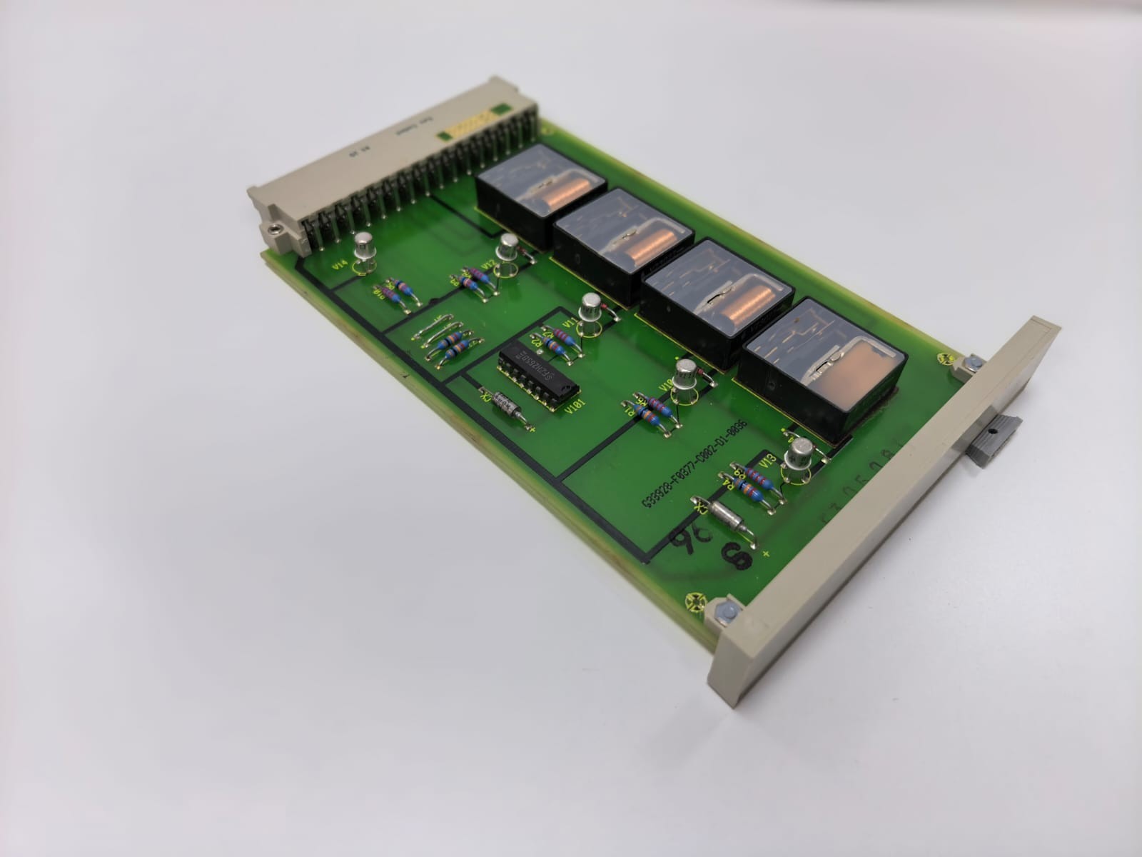 Siemens 7TS3300-0/CB SIEMENS 7TS3300-0/CB TELEPERM RELAY MODULE 9