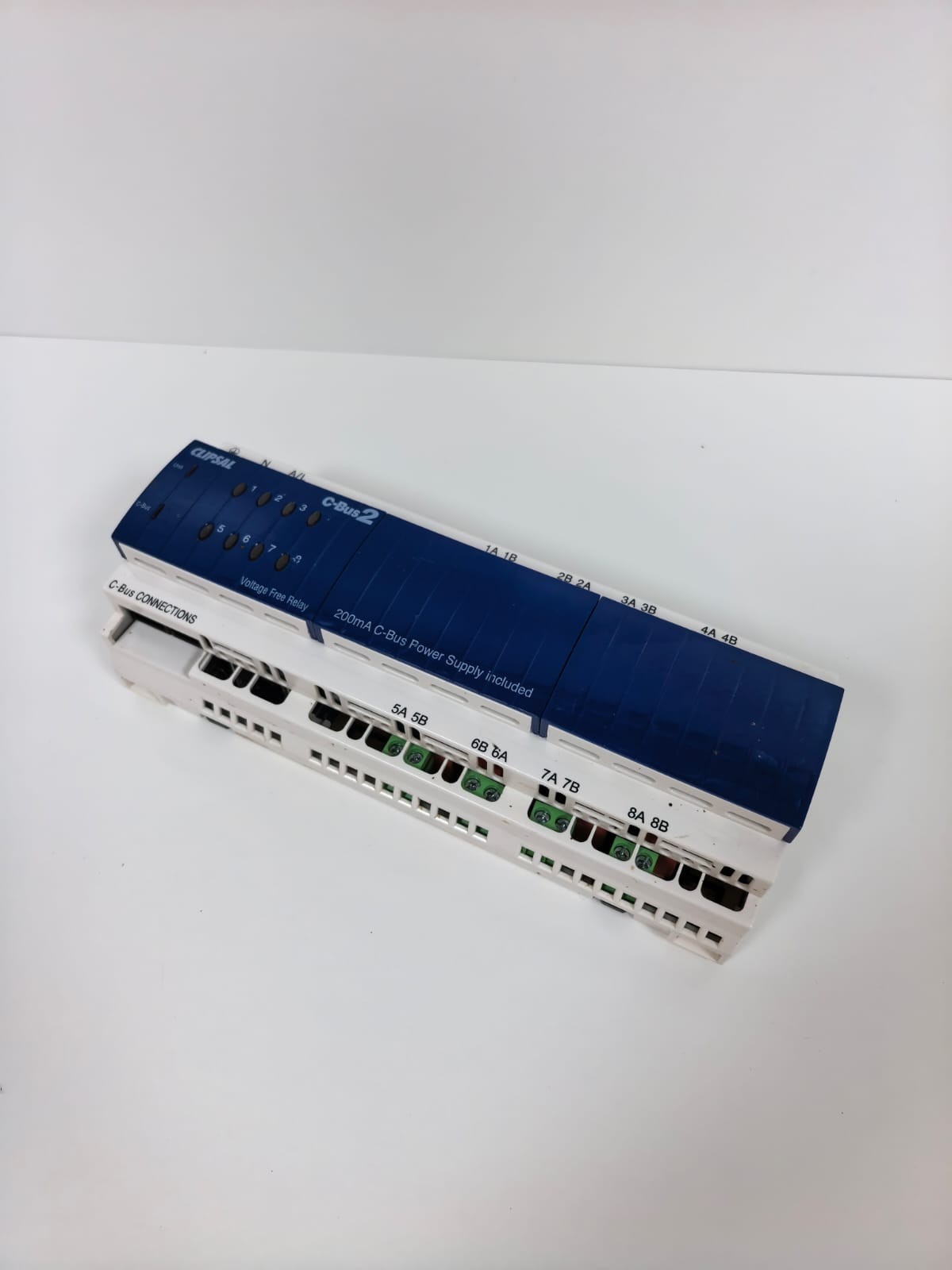 Clipsal L5508RVF CLIPSAL L5508RVF C-BUS2 8-CHANNEL VOLTAGE FREE RELAY 220-240V 4