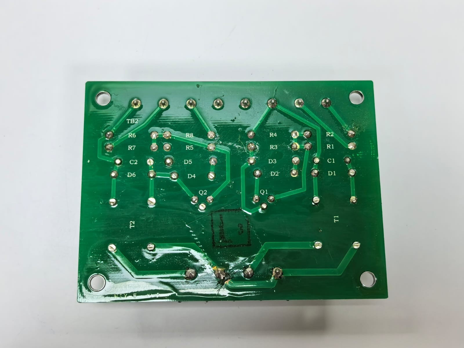 HF CIRCUIT 016-001097 HF CIRCUIT 016-001097 REV.A PCB CONTROL BOARD 8
