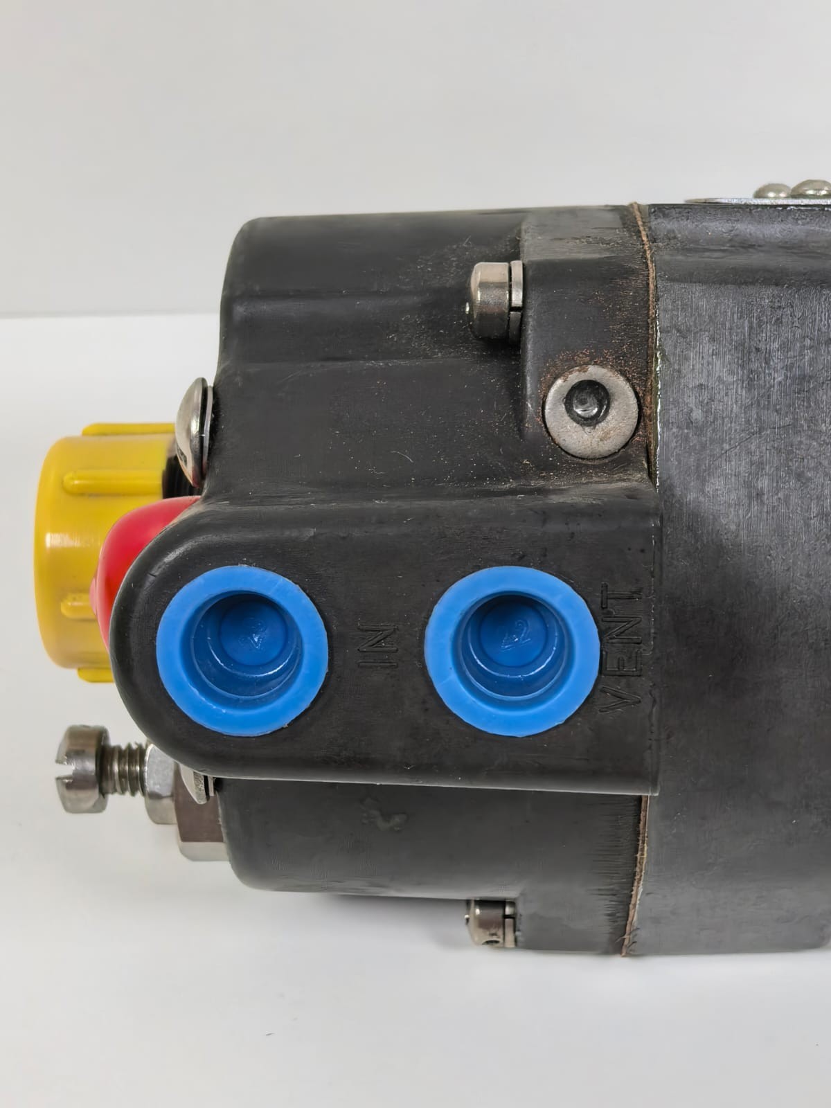 AMOT 4110B3U20F AMOT 4110B3U20F 2300RPM HYDRO-MECHANICAL OVERSPEED SENSING VALVE 9