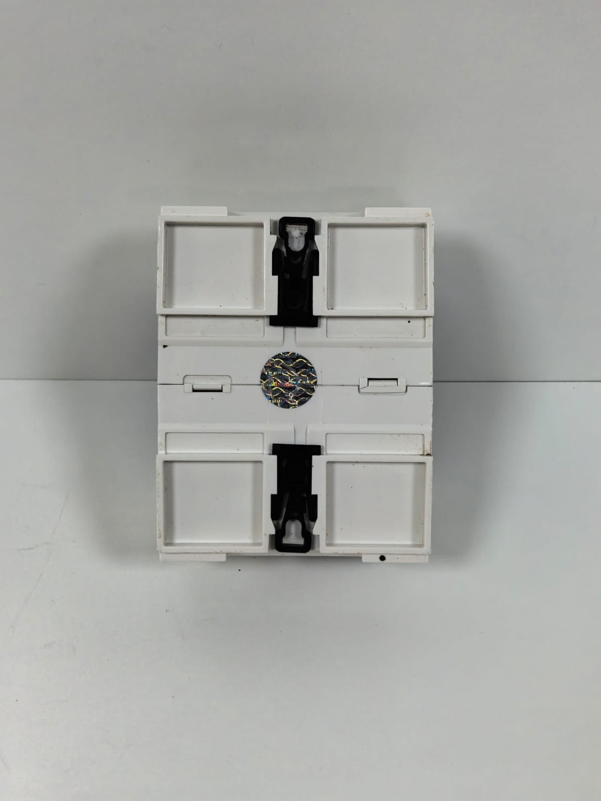 CLIPSAL L5504AUX CLIPSAL L5504AUX 4 CHANNEL AUXILLARY SWITCH INPUT UNIT (MFG:2016) 10